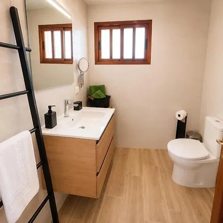 Apartment Casa Moni 2 *